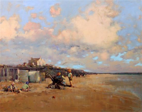 § Ken Moroney (b.1949) Children on the beach 23.5 x 29.5in.